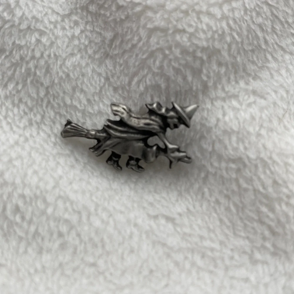 Witch pin